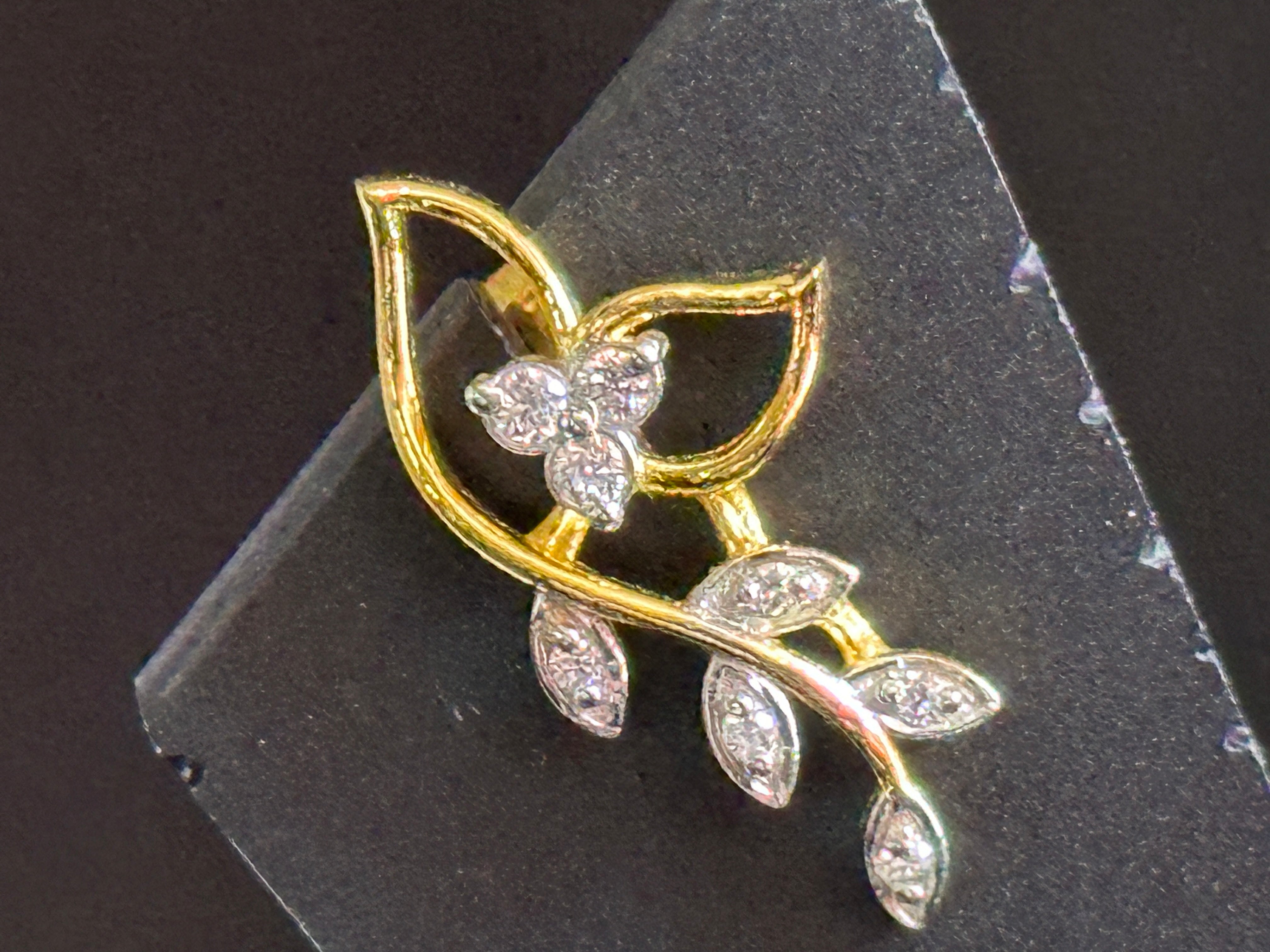 Lab Grown Diamonds Silver Earrings In Gold Finish